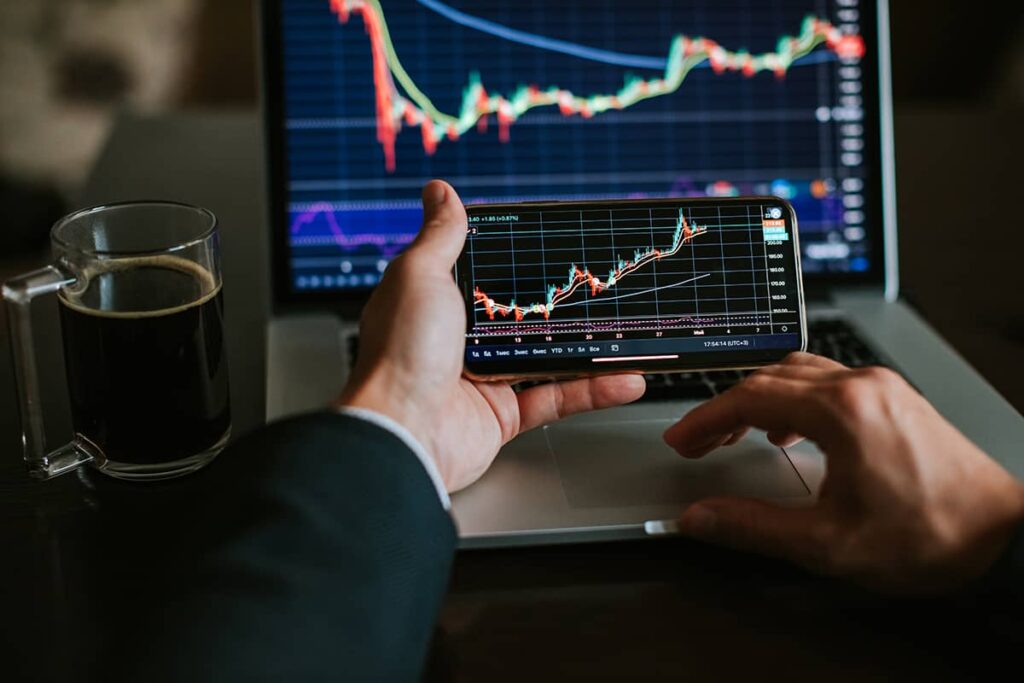 Seguimiento de evolución y resultados en trámites legales