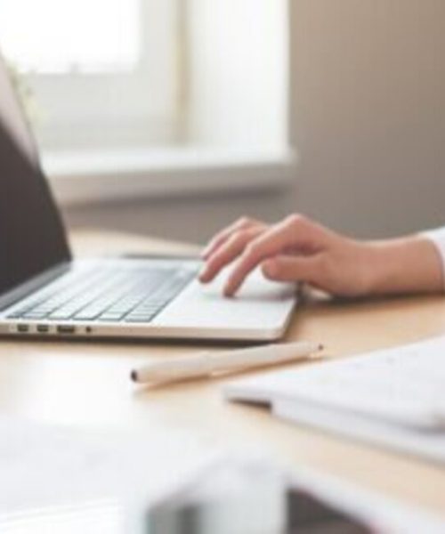 Trámites de extranjería desde casa con Sires Consulting